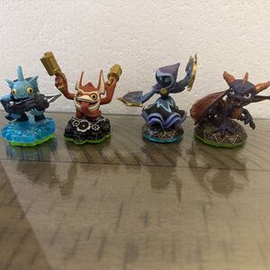 Skylanders Spyros Adventure Swap Force lot of 4